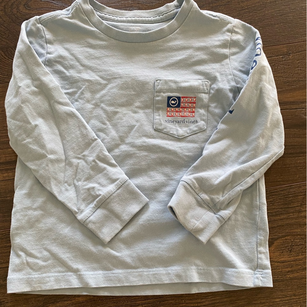 Vineyard Vines Light blue Long Sleeve baseball pocket Tee (toddler boys)